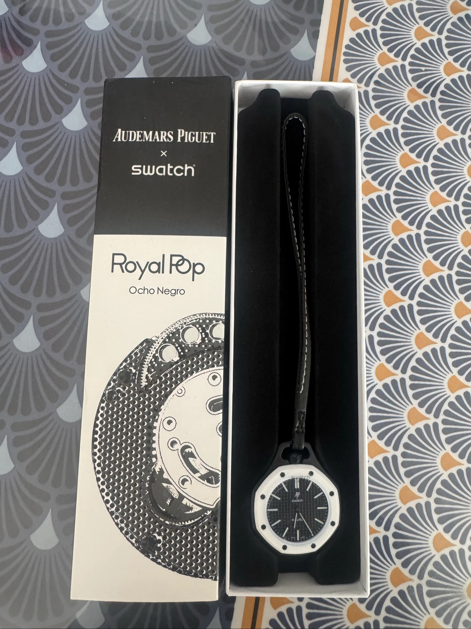 Montre Swatch x AP